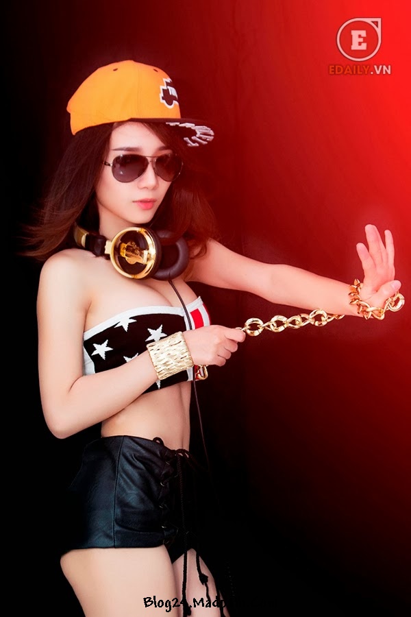 ảnh đẹp, hình ảnh về Chiêm ngưỡng thân hình bốc lửa của DJ Moon Kim, Chiêm ngưỡng thân hình bốc lửa của DJ Moon Kim